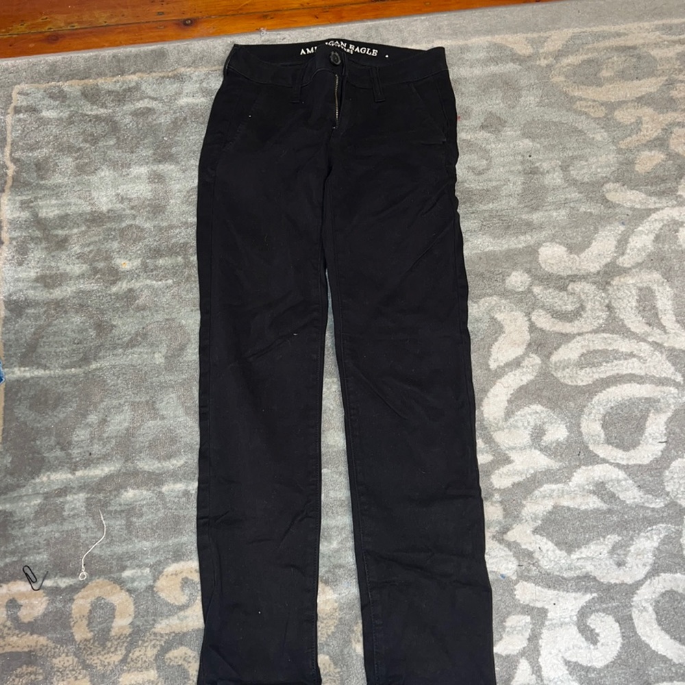 American Eagle black skinny jeans, size 0 Short